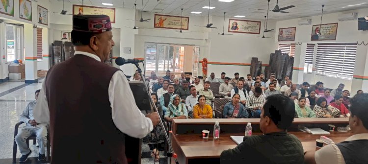 40 हजार करोड़ कर्ज लेने के बाद भी विकास कार्य ठप, सरकारी संस्थान क्यों बंद हो रहे हैँ कांग्रेस सरकार अपनी जिम्मेदारियों से भाग रही है: डॉ. बिंदल