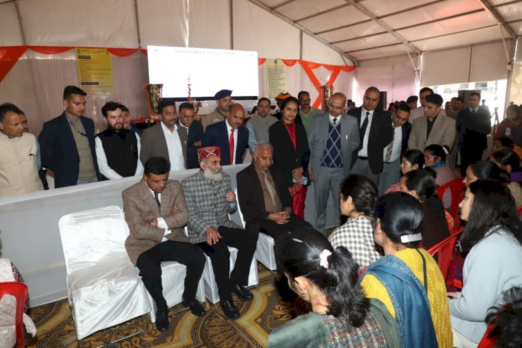 कुल्लू के रथ मैदान में एक विशाल विधिक साक्षरता शिविर अभियान का आयोजन