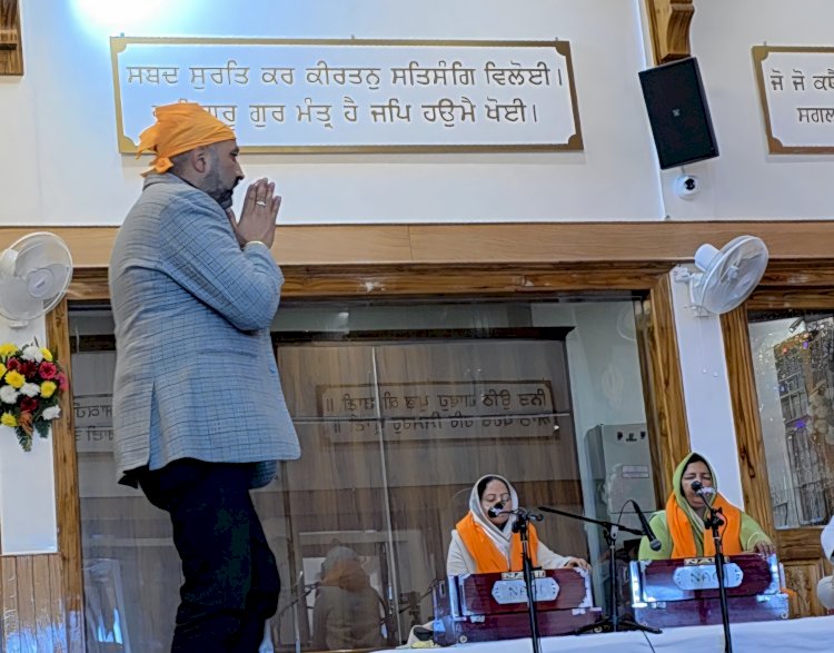 शिमला में भाजपा प्रदेश मीडिया संयोजक कर्ण नंदा ने 350वें शहीदी दिवस पर श्री गुरु तेग बहादुर जी को नमन किया