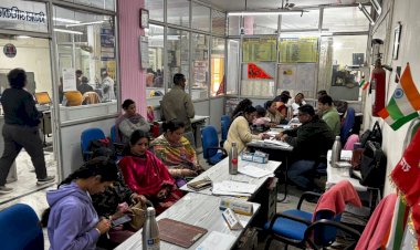 नाहन : LIC की बीमा सखी योजना की पहली वर्षगांठ  पर कार्यक्रम आयोजित