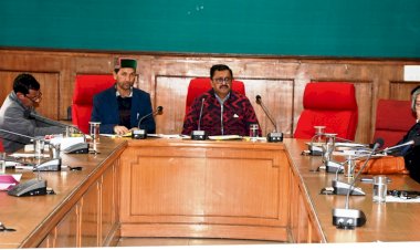 योजनाओं का समयबद्ध कार्यान्वयन एवं बेहतर जागरूकता आवश्यक - मनमोहन शर्मा