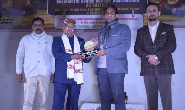 साहित्य, समाज की आत्मा है, जो विचारों को देता है दिशा: हेमराज बैरवा