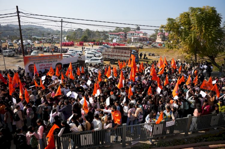 विद्यार्थियों की आवाज़ दबाने के लिए पुलिस की लाठियाँ—अभाविप नहीं झुकेगी, नहीं रुकेगी!” – अभाविप
