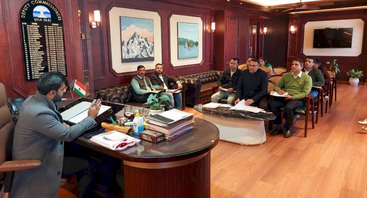 ऊना जिले में खाद्य सुरक्षा मानकों के कड़े पालन को लेकर उपायुक्त ने दिए सख्त निर्देश