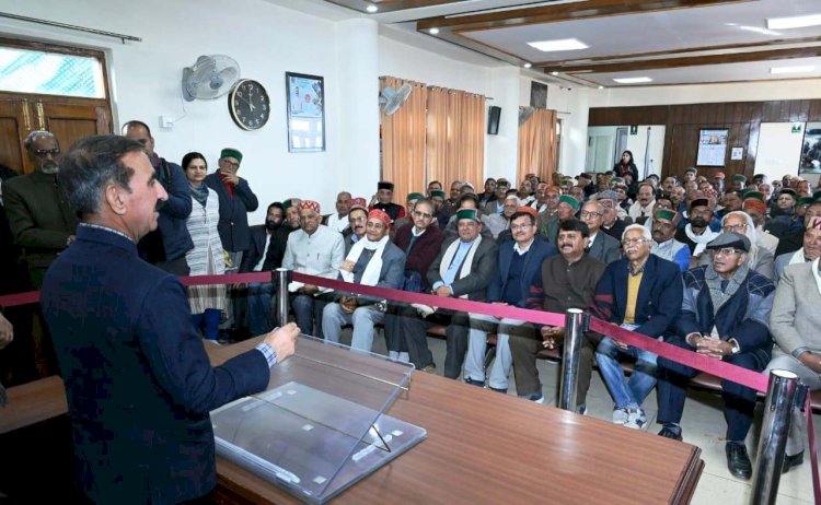 पैंशनरों के लंबित चिकित्सा बिलों की अदायगी एक माह के भीतर होगी: मुख्यमंत्री