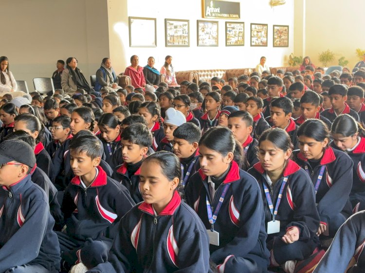 नाहन :अरिहंत इंटरनेशनल स्कूल में गूंजा शांति का संदेश.. विश्व ध्यान दिवस पर विशेष आयोजन