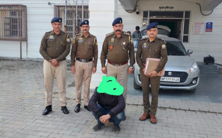 नाहन: बस स्टैंड के पास पंचर की दुकान से पकड़ी 1.426 किलो ग्राम भुक्की,पांवटा में एफआईआर दर्ज हुई....