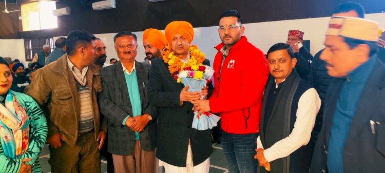 सांसद राज्यसभा एव भाजपा प्रदेश महामंत्री डॉ सिकंदर कुमार ने पांवटा साहिब में वीर बाल दिवस के अवसर पर की शिरकत 