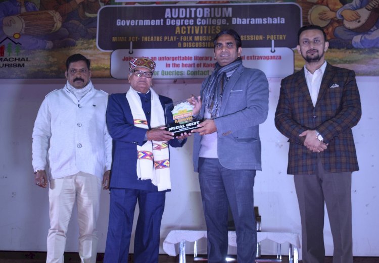 साहित्य, समाज की आत्मा है, जो विचारों को देता है दिशा: हेमराज बैरवा