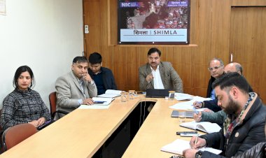 ई परिवार सर्वेक्षण का कार्य जल्द करें पूर्ण- उपायुक्त