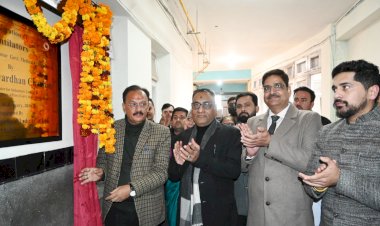 नाहन : उद्योग मंत्री ने किया आईसीयू वेंटीलेटर का शुभारंभ