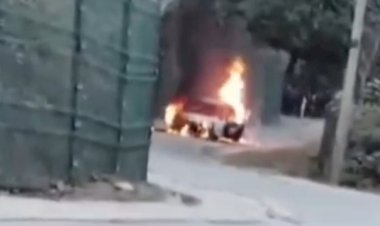 नाहन:  चलती कार में लगीं आग, स्कुल जा रही 3 महिला शिक्षक बाल   बाल बची...