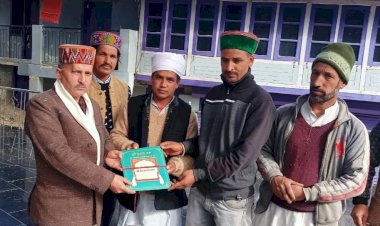 बड़ा देव कमरूनाग को दिया अंतरराष्ट्रीय शिवरात्रि महोत्सव का पहला न्यून्द्रा