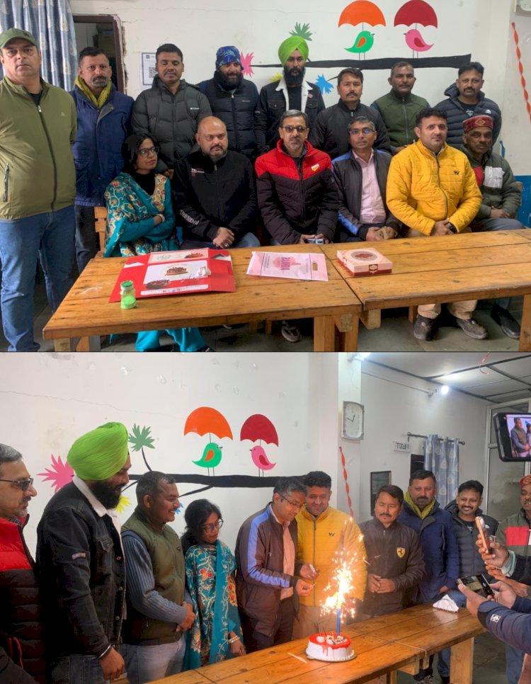 नाहन: सिरमौर प्रेस क्लब ने धूमधाम से मनाया स्थापना दिवस