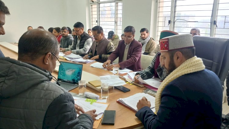 31 मार्च 2026 तक पुराने लंबित तकसीम और निशानदेही के मामलों का निपटारा सुनिश्चित करें  : अपूर्व देवगन