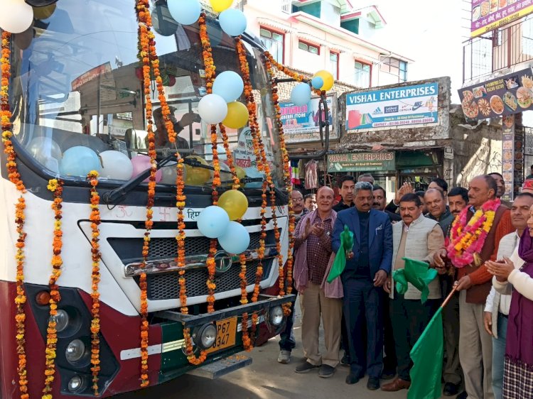 विधायक सुरेश कुमार ने किया अवाह देवी-चंडीगढ़ बस सेवा का शुभारंभ
