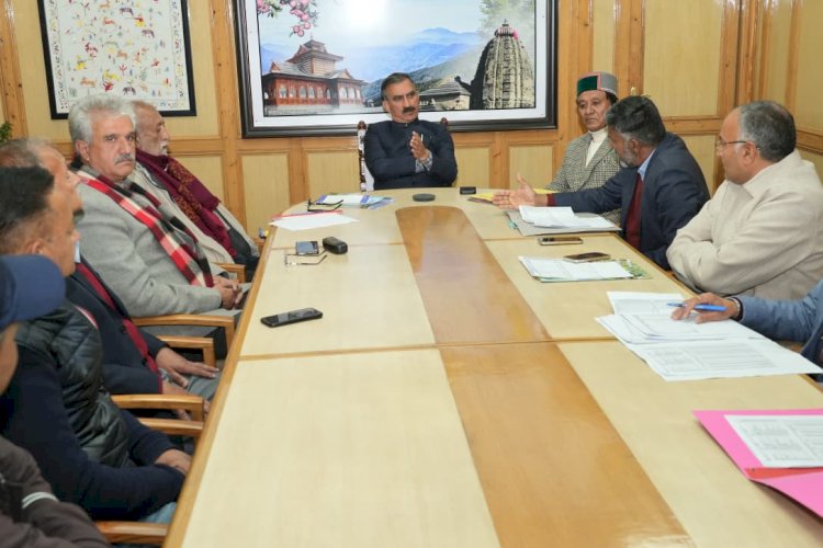 प्रगतिशील बागवानों के साथ मुख्यमंत्री ने की बैठक