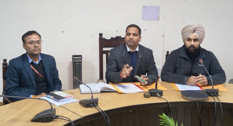 भानुपल्ली-बिलासपुर-बैरी रेल परियोजना के निर्माण कार्य की समीक्षा बैठक आयोजित