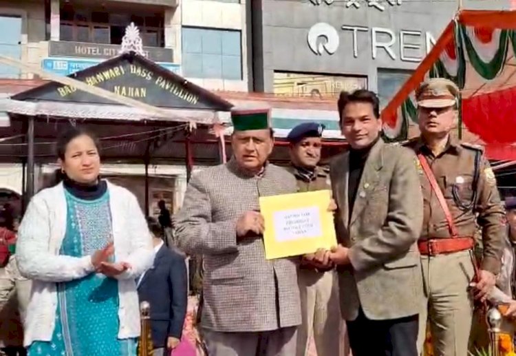 रोटरी क्लब नाहन के अध्यक्ष मनीष जैन को 26 जनवरी को सामाजिक सेवा के लिए सम्मान