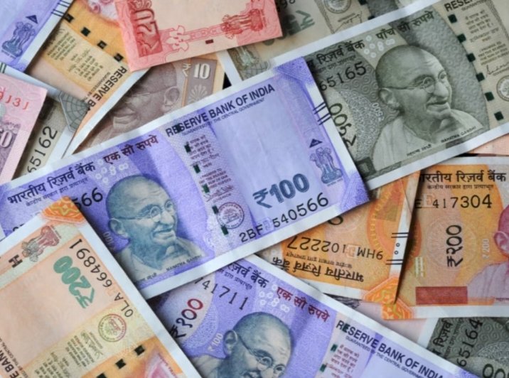 नाहन: सटोरिया धरा,1060 रुपये की करंसी पकड़ी...