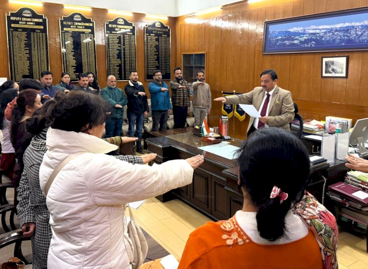 उपायुक्त ने कुष्ठ रोग और रोगियों के प्रति भेदभाव समाप्त करने की दिलाई शपथ