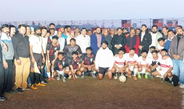 नगनोली में 38वें मेजर छज्जू राम लॉ मेमोरियल फुटबॉल टूर्नामेंट का भव्य समापन उप मुख्यमंत्री मुकेश अग्निहोत्री ने की बतौर मुख्यातिथि शिरकत