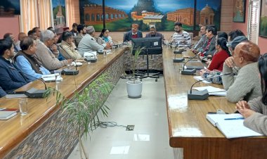 राष्ट्र स्तरीय होली उत्सव का हो भव्य आयोजन : सुरेश कुमार