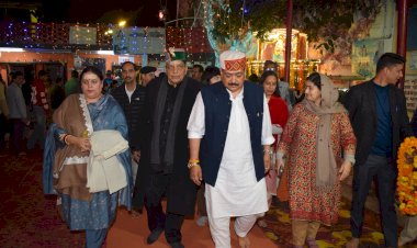 डॉ. शांडिल ने महाशिवरात्रि पर्व के अवसर पर जटोली मंदिर में की पूजा-अर्चना