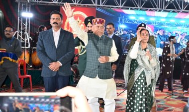 राज्यपाल ने अंतरराष्ट्रीय शिवरात्रि महोत्सव की सांस्कृतिक संध्या में की शिरकत