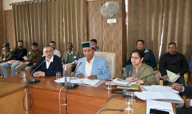 मंत्री जगत सिंह नेगी ने की वन अधिकार अधिनियम, राजस्व मामले तथा आपदा की समीक्षा बैठक की अध्यक्षता