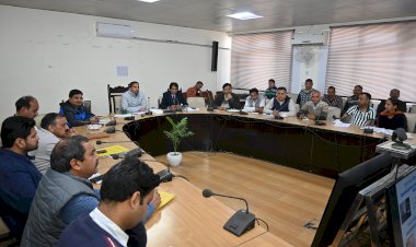 प्रत्येक पात्र सफाई कर्मी को सुनिश्चित हो सरकारी योजनाओं का लाभ: उपायुक्त