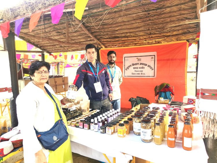सूरजकुंड इंटरनेशनल क्राफ्ट"  मेले 2026 में  पहाड़ी उत्पादों की धूम