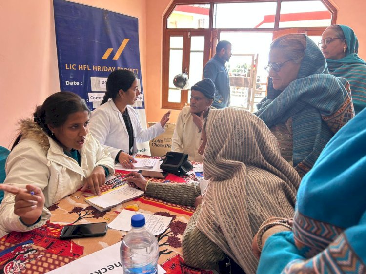 नाहन : स्वस्थ गांव, खुशहाल गांव: AT इंडिया संस्था द्वारा बिरला में मेगा हेल्थ चेकअप कैंप