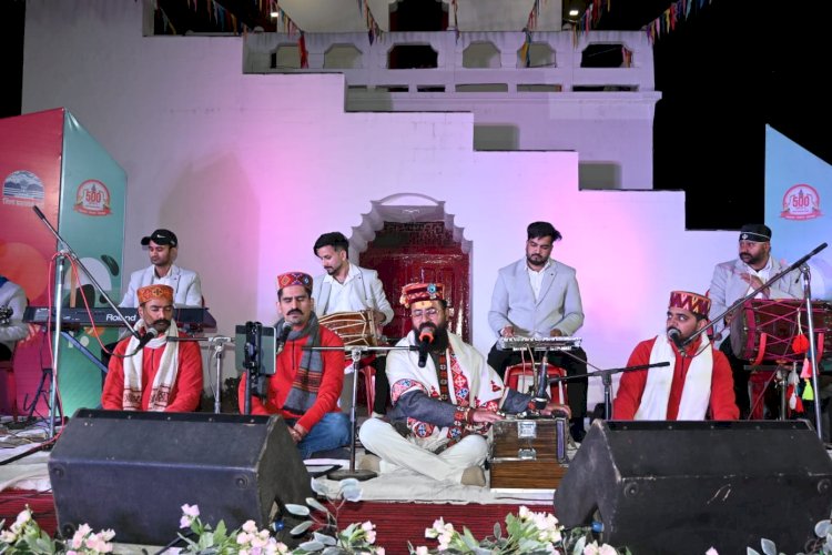 बिलासपुर के भजन गायक अभिषेक सोनी के भजनों से भक्तिमय हुआ मंडी