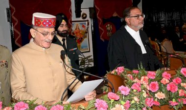 कविन्द्र गुप्ता ने हिमाचल प्रदेश के राज्यपाल पद की शपथ ग्रहण की