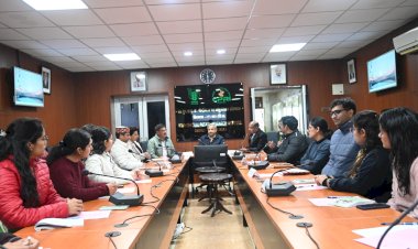 नए भर्ती हुए कृषि विकास अधिकारियों का केंद्रीय आलू अनुसंधान संस्थान शिमला के वैज्ञानिकों के साथ संवाद