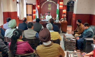 स्वच्छ भारत मिशन के अंतर्गत संचालित विकास कार्यों को निर्धारित समय-सीमा के भीतर पूरा करें : अतिरिक्त उपायुक्त