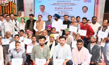 सभी को शुद्ध पेयजल व हर खेत तक सिंचाई योग्य जल पहुंचाना प्रदेश सरकार की प्राथमिकता - मुकेश अग्निहोत्री