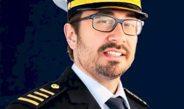 हम सिर्फ नाविक नहीं, वैश्विक व्यापार के रक्षक—युद्ध के बीच खाड़ी में फंसे भारतीय कैप्टन रमन कपूर का संदेश