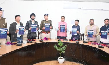 जिला प्रशासन बिलासपुर ने ‘शिखर: साइबर चक्रव्यूह’ दिशा-निर्देशों का किया शुभारंभ