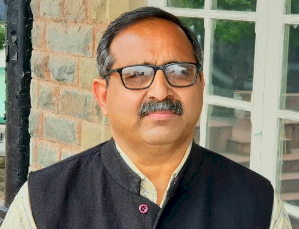 विक्रमादित्य सिंह का विकास का दावा खोखला – केंद्र की योजनाओं का श्रेय लेने की होड़ : रणधीर