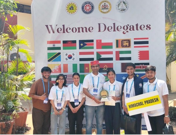 /नाहन : विश्व युवा संसद 2026 में हिमाचल की अदिति बनी ‘बेस्ट स्पीकर’, प्रदेश का नाम अंतरराष्ट्रीय मंच पर रोशन