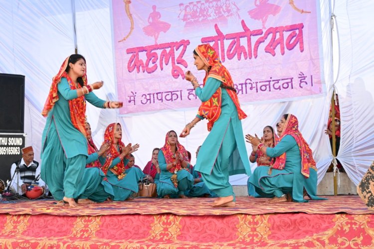 कहलूर लोकोत्सव-2026 का हुआ भव्य आगाज़, सांस्कृतिक प्रस्तुतियों ने बांधा समां