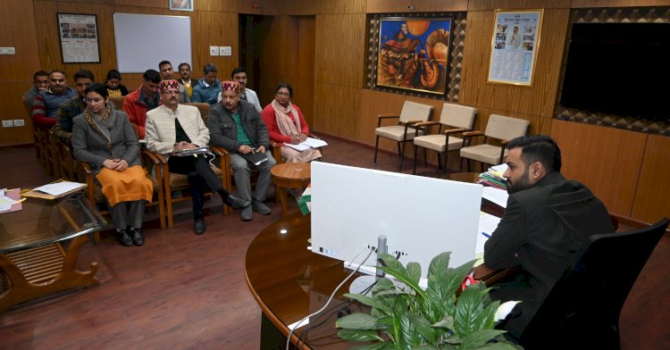 नशा रोकथाम को लेकर चले विशेष अभियान : अनुराग चंद्र शर्मा