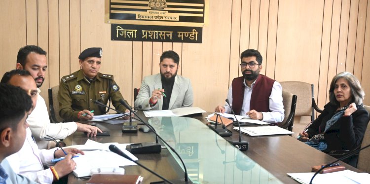 एलपीजी वितरण प्रक्रिया को सरल, पारदर्शी एवं प्रभावी बनाने के लिए आपसी समन्वय से कार्य करें- अपूर्व देवगन