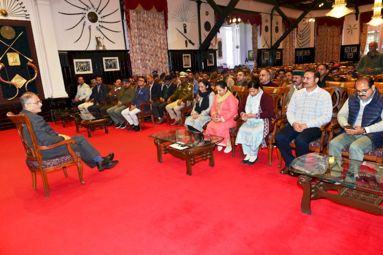 शहीद दिवस पर राज्यपाल कविन्द्र गुप्ता ने शहीद भगत सिंह, शहीद सुखदेव और शहीद राजगुरु को श्रद्धांजलि अर्पित की