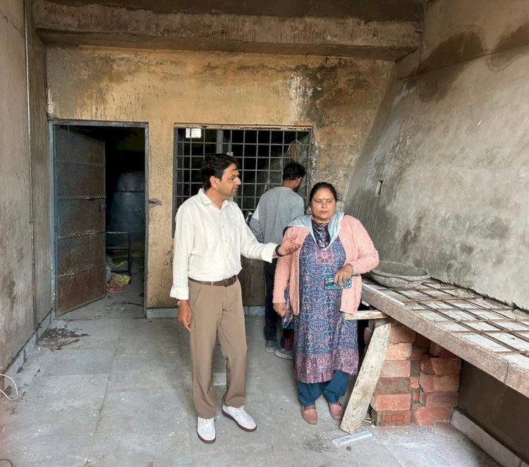 नाहन : रोटरी क्लब की पहल से  नाहन विद्यालय के रसोईघर मरम्मत कार्य शुरू