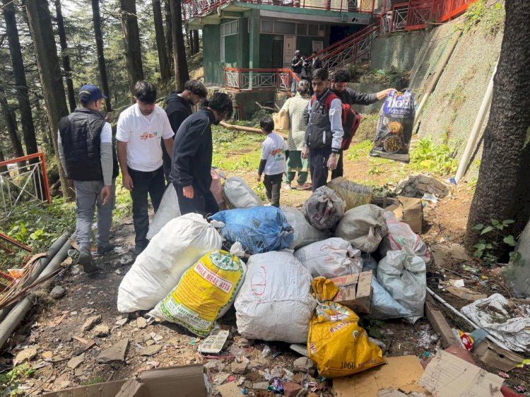 मेरा भारत – मेरी ज़िम्मेदारी” पहल के तहत शहीदों के सम्मान में स्वच्छता अभियान, 120 किलोग्राम प्लास्टिक कचरा एकत्रित