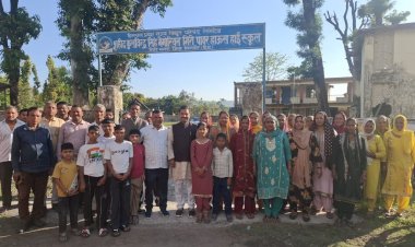 नाहन: शहीद कुलविंदर सिंह स्कूल गिरिनगर पहुंचे डॉ. बिंदल,,,,,