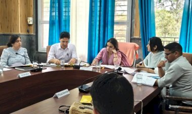 उपायुक्त गंधर्वा राठौड़ ने की साडा की बैठक की अध्यक्षता